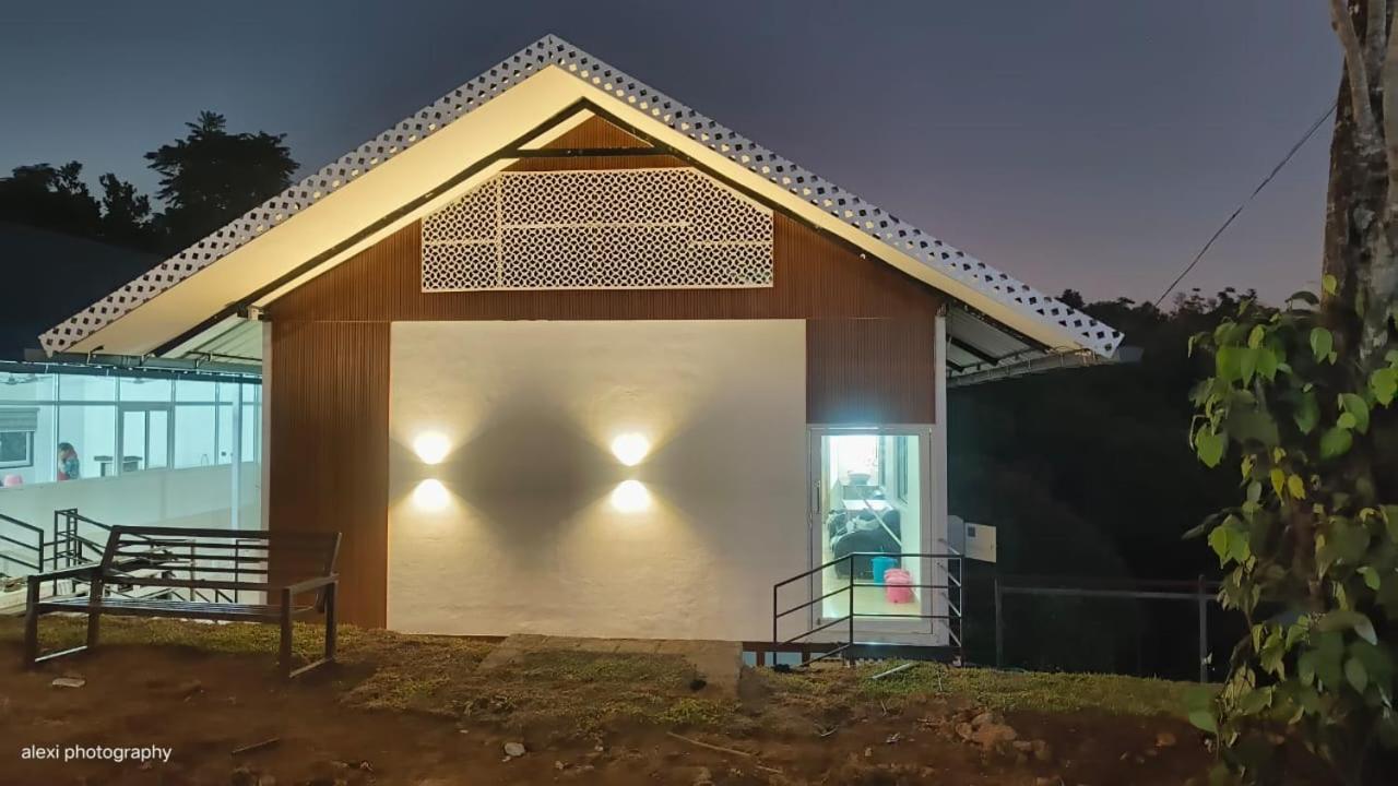 The Cloud Mountain Tourist Villa فاغامون المظهر الخارجي الصورة